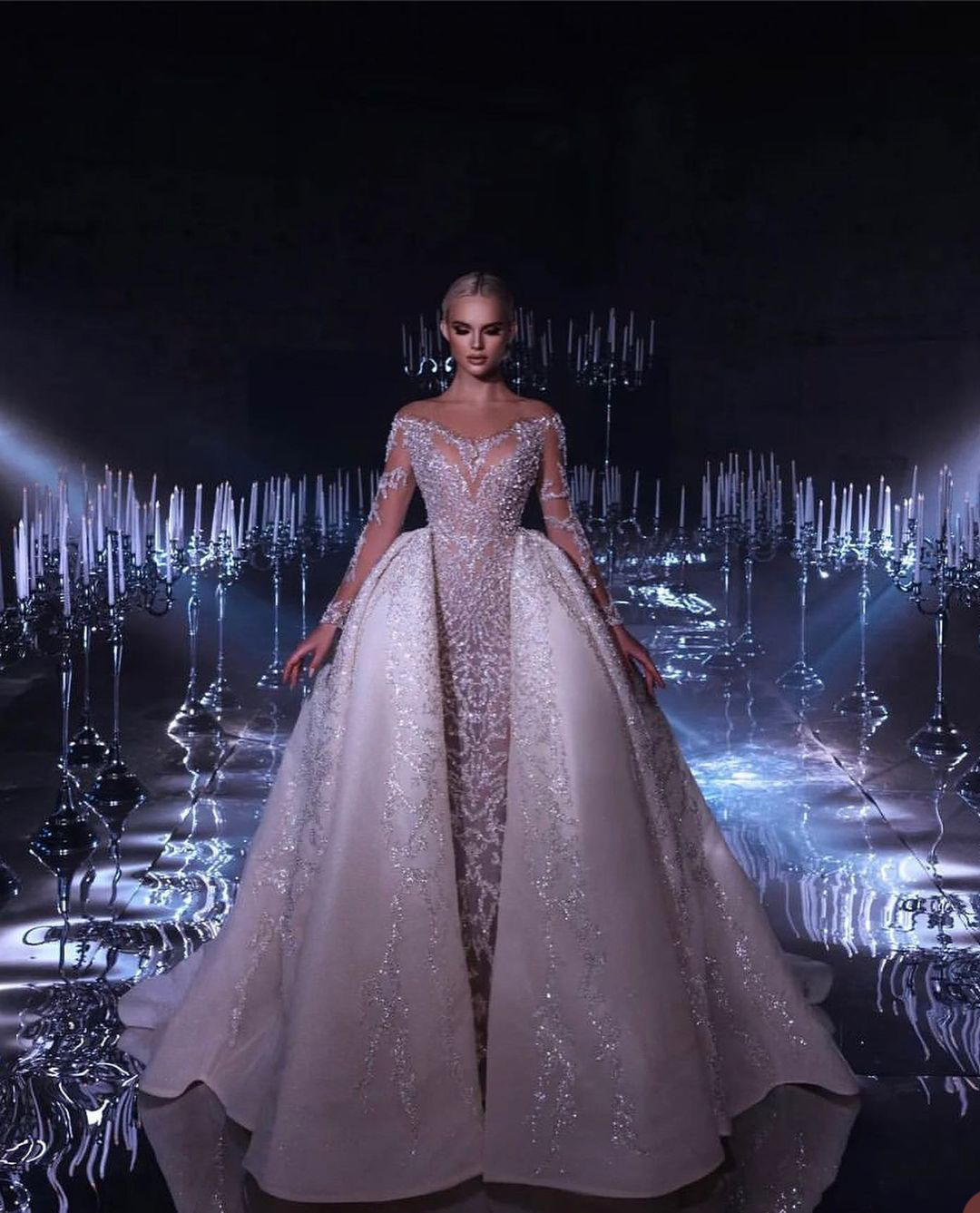 Princess Mermaid Wedding Dress Long Sleeves V Neck Backless Detachable Train Appliques Sequins Dias or Length Bridal Gowns Custom Made Vestido de novi
