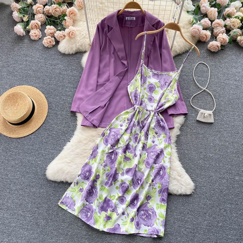 Work Dresses Summer 2 Piece Set Temperament Suit Notched Collar Long Sleeve Button Blazer Coat Print Chiffon Dress Fashion SuitsWork, Black set
Work Dresses Summer 2 Piece Set Temperament Suit Notched Collar Long Sleeve Button Blazer Coat Print Chiffon Dress Fashion SuitsWork, Black set