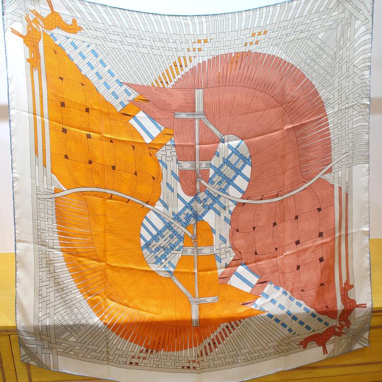 Scarves Natural Real Silk Scarf Square Women Printed Horse Ladies 100% Female 110 Big Shawl Scarfs
Scarves Natural Real Silk Scarf Square Women Printed Horse Ladies 100% Female 110 Big Shawl Scarfs