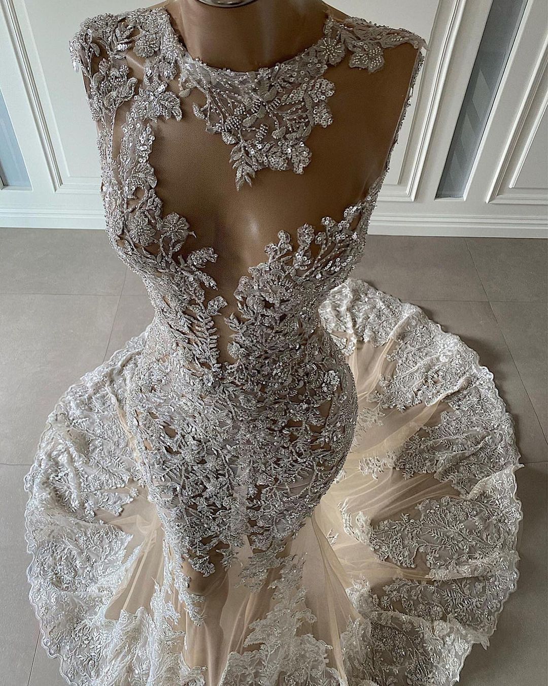 See Through Mermaid Wedding Dresses Jewel Neck 3D Floral Lace Appliques African Bridal Gowns Robe de mariée