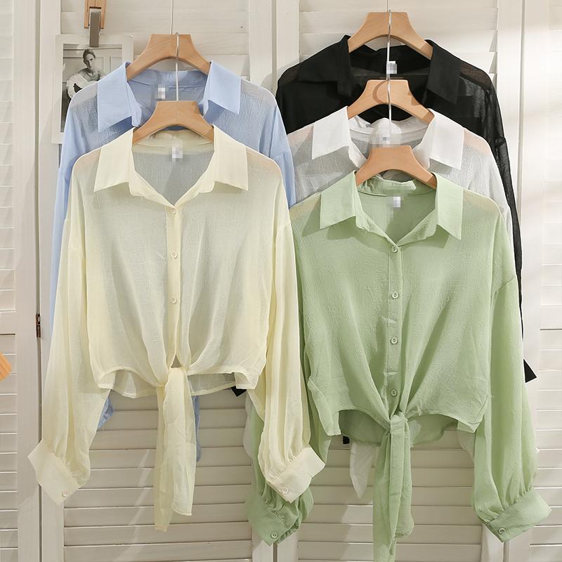 Women's Jackets Fashion Lapel Single Breasted Cardigan Long Sleeve Thin Top Women Summer Chiffon Sunscreen Shirt Versatile Ladies JacketWome
Women's Jackets Fashion Lapel Single Breasted Cardigan Long Sleeve Thin Top Women Summer Chiffon Sunscreen Shirt Versatile Ladies JacketWome