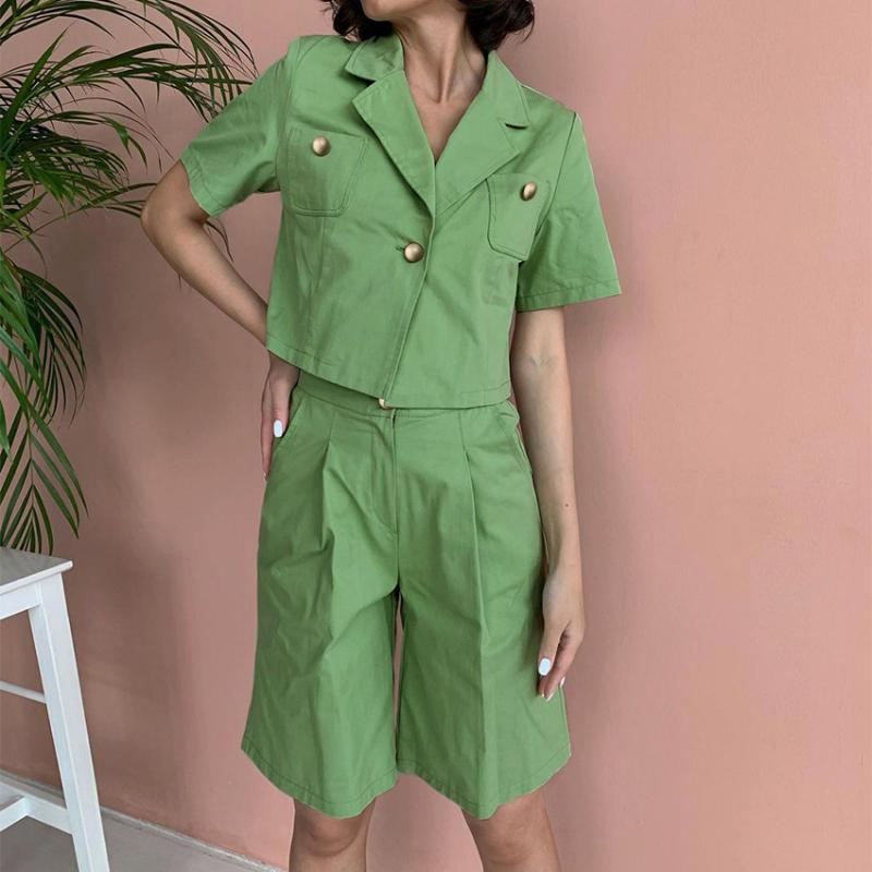Women' Tracksuits Summer Women' Suit Short Sleeve Collar Slim Fit Commuter Shorts Two Piece Temperament Casual SuitWomen, Green
Women' Tracksuits Summer Women' Suit Short Sleeve Collar Slim Fit Commuter Shorts Two Piece Temperament Casual SuitWomen, Green