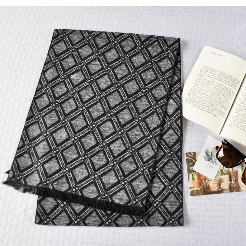 Scarves Spot Fashion Trendy Geometric 100% Silk Autumn And Winter Men's Women's ScarvesScarves
Scarves Spot Fashion Trendy Geometric 100% Silk Autumn And Winter Men's Women's ScarvesScarves
