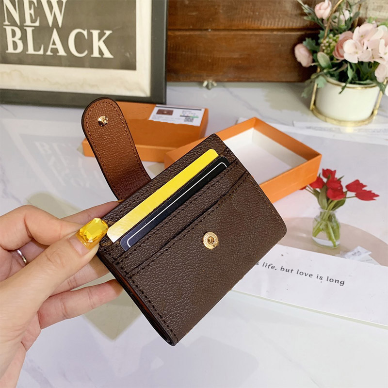 Men Handbags Wallets Luxurys Designers Bags Coins Wallet Coin Purse Key Pouch Fashion Long Zipper Wallets Credit Card Holder With Box 2021, Colour1
Men Handbags Wallets Luxurys Designers Bags Coins Wallet Coin Purse Key Pouch Fashion Long Zipper Wallets Credit Card Holder With Box 2021, Colour1