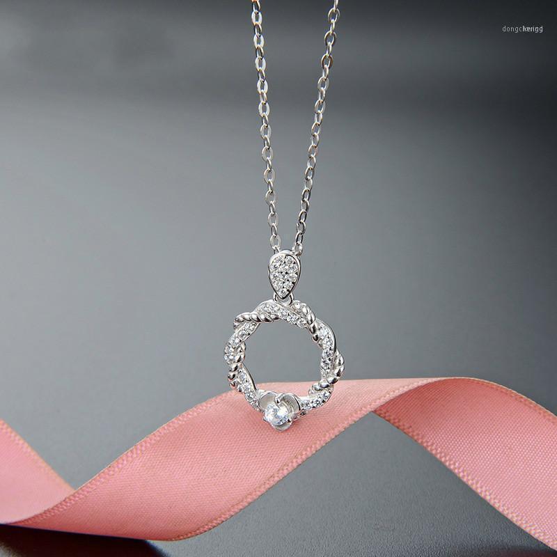 Japanese And Korean Style Sweet Zircon Flower Pendant Necklace Women S925 Sterling Silver Diamond Wreath Clavicle Chain Jewelry Chains
Japanese And Korean Style Sweet Zircon Flower Pendant Necklace Women S925 Sterling Silver Diamond Wreath Clavicle Chain Jewelry Chains