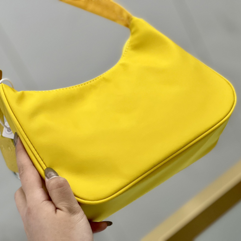Fashion Nylon Womens Underarm Bag Zipper Webbing Handle 22cm Handbag on the go tote zippy wallet Hobos Bag Shopper Ladies, Yellow
Fashion Nylon Womens Underarm Bag Zipper Webbing Handle 22cm Handbag on the go tote zippy wallet Hobos Bag Shopper Ladies, Yellow