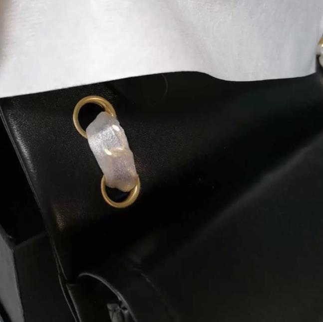 Women Luxury Designer Shoulder Bag Ladies Brand Fashion Purse Mini Classic bags Genuine Leather Crossbody handbag Caviar Texture Chain 2022, Plain rhombic pink - gold chain
Women Luxury Designer Shoulder Bag Ladies Brand Fashion Purse Mini Classic bags Genuine Leather Crossbody handbag Caviar Texture Chain 2022, Plain rhombic pink - gold chain