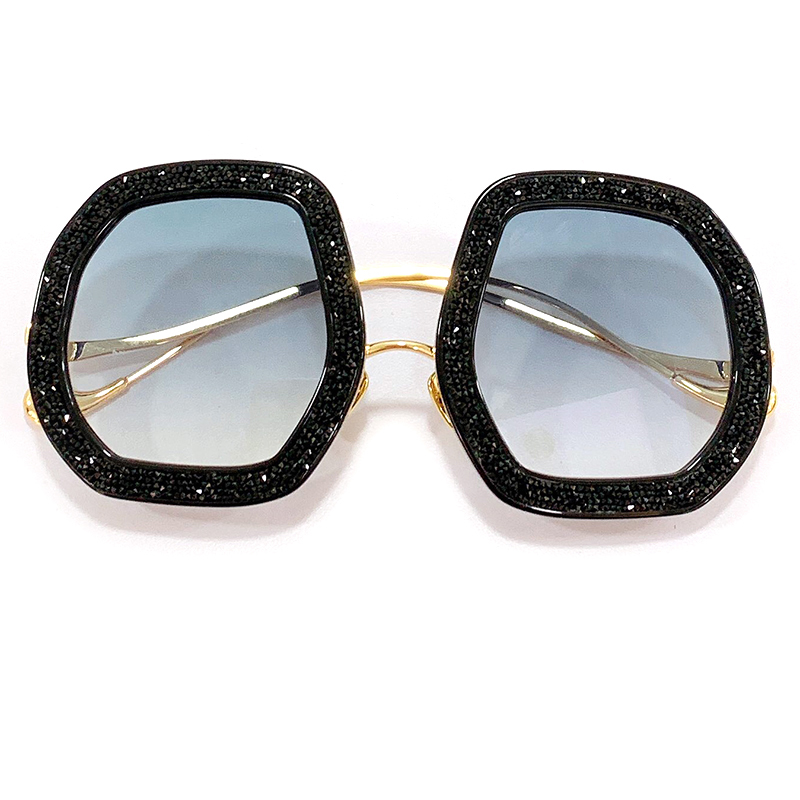 2022 Oval Full Frame Sunglasses Women Fashion Famous Brand Glasses Design Luxury Oculos with Diamonds on The Frame
2022 Oval Full Frame Sunglasses Women Fashion Famous Brand Glasses Design Luxury Oculos with Diamonds on The Frame
