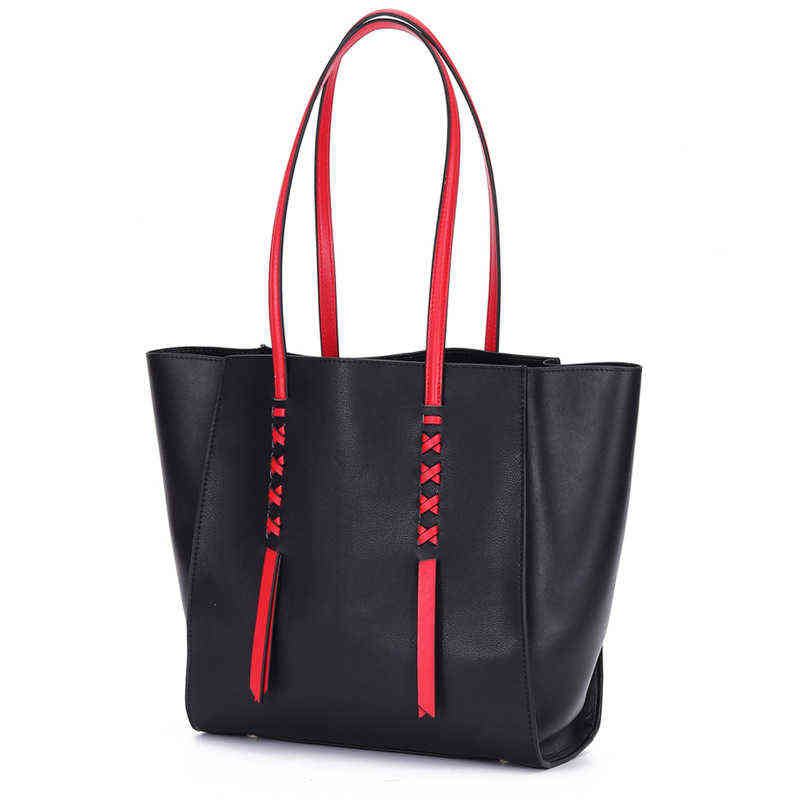 Tote High-level Feeling and Versatile Minority Design Large Capacity One Shoulder Large Bag Leather Women's Bag 220615, Classic black
Tote High-level Feeling and Versatile Minority Design Large Capacity One Shoulder Large Bag Leather Women's Bag 220615, Classic black