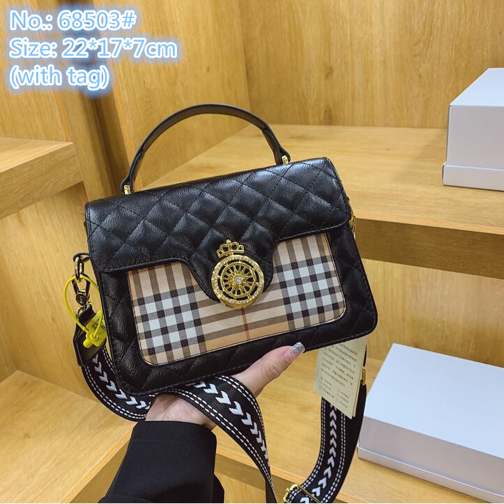 Wholesale ladies leather shoulder bags sweet little fresh car stitching plaid handbag elegant Joker black three-layer fashion handbags simple buckle clutch bag, White-68503#
Wholesale ladies leather shoulder bags sweet little fresh car stitching plaid handbag elegant Joker black three-layer fashion handbags simple buckle clutch bag, White-68503#