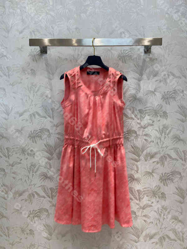 22ss designer women slim fit cotton dress shirts summer sleeveless Party Dresses tanks fashion logo print Long Skirt shirt louisclothes brand casual female Apparel
22ss designer women slim fit cotton dress shirts summer sleeveless Party Dresses tanks fashion logo print Long Skirt shirt louisclothes brand casual female Apparel