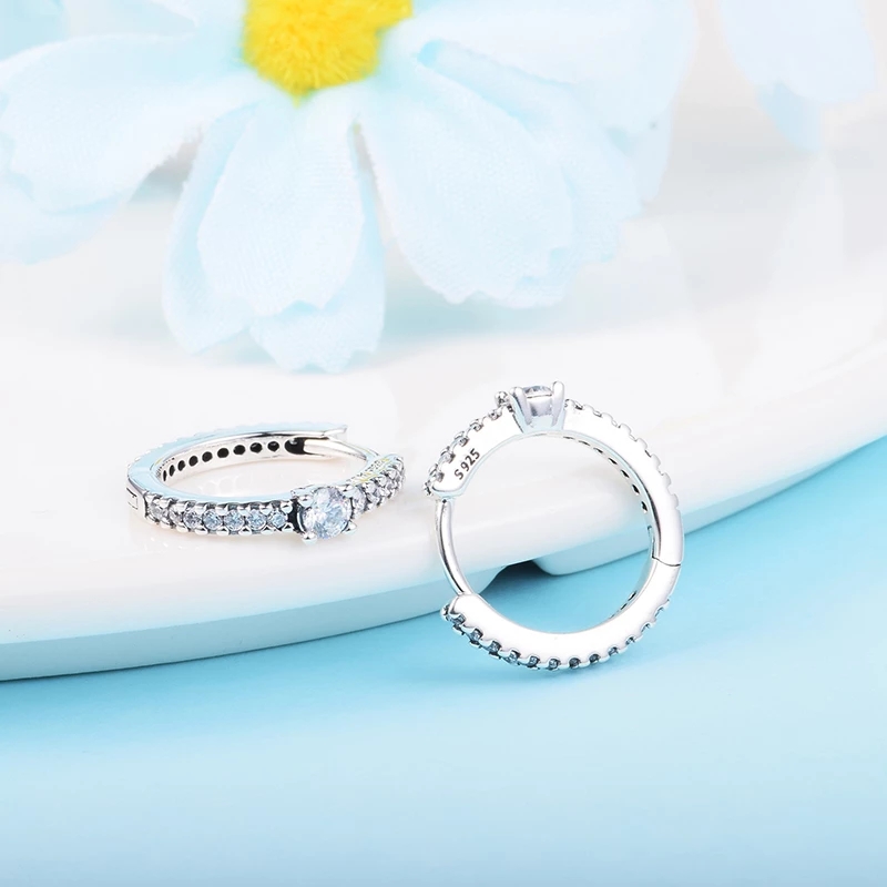Authentic 925 Sterling Silver Sparkling Hoop Earrings luxury for Women 2022 Girls Fit Pandora Fashion Jewelry Brincos 299488C01
Authentic 925 Sterling Silver Sparkling Hoop Earrings luxury for Women 2022 Girls Fit Pandora Fashion Jewelry Brincos 299488C01