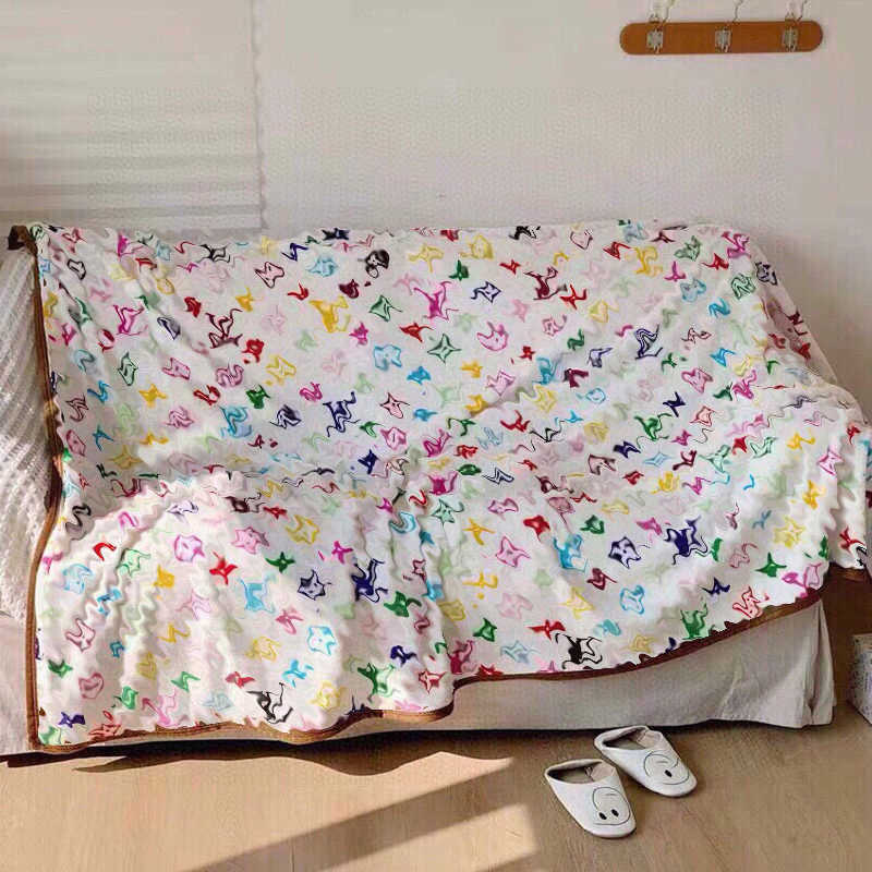 Designers Blanket 150*200cm Air Fashion Conditioning Car Travel Bath Towel Soft Winter Fleece Shawl Throw Blankets
Designers Blanket 150*200cm Air Fashion Conditioning Car Travel Bath Towel Soft Winter Fleece Shawl Throw Blankets
