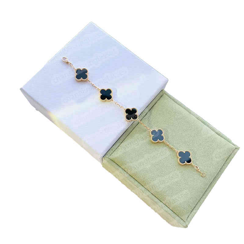 Classic Fashion 4 Leaf Clover Charm Bracelets Bangle Chain 18K Gold Agate Shell Mother-of-Pearl for Women&Girls linkD007
Classic Fashion 4 Leaf Clover Charm Bracelets Bangle Chain 18K Gold Agate Shell Mother-of-Pearl for Women&Girls linkD007