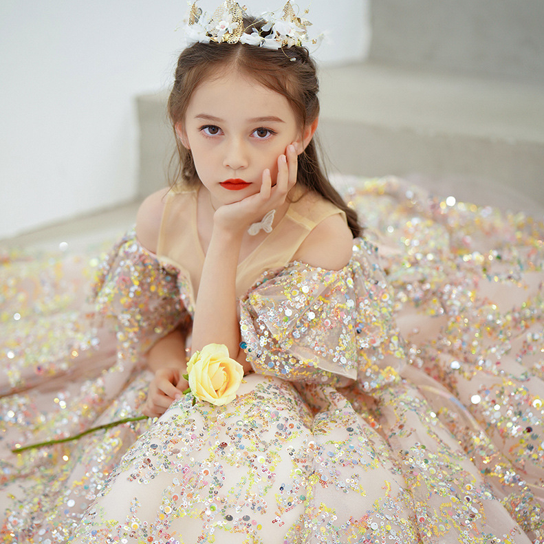2023 Flower Girls Dresses Sheer Neck Long Sequined Hand Made Flowers Kids Formal Birthday Party Wear Lace Satin Girl Dress for Wedding