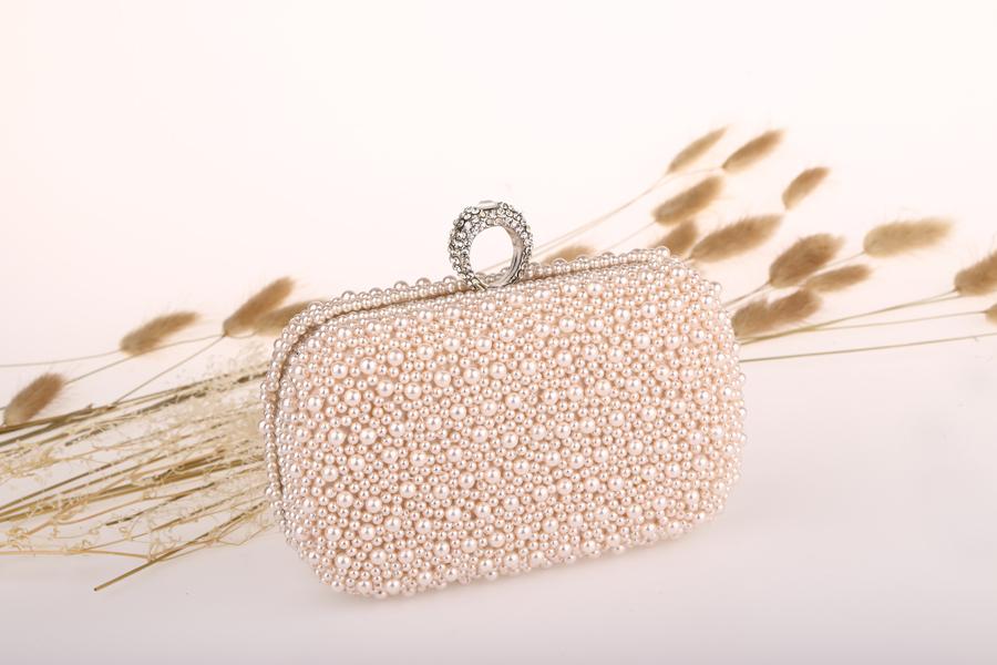 Evening Bags Arrival Real Free None Women Handbags Bolsa All Pure Color Pearl Lady's Wedding /evening Handbag/day ClutchEvening, Ivory
Evening Bags Arrival Real Free None Women Handbags Bolsa All Pure Color Pearl Lady's Wedding /evening Handbag/day ClutchEvening, Ivory