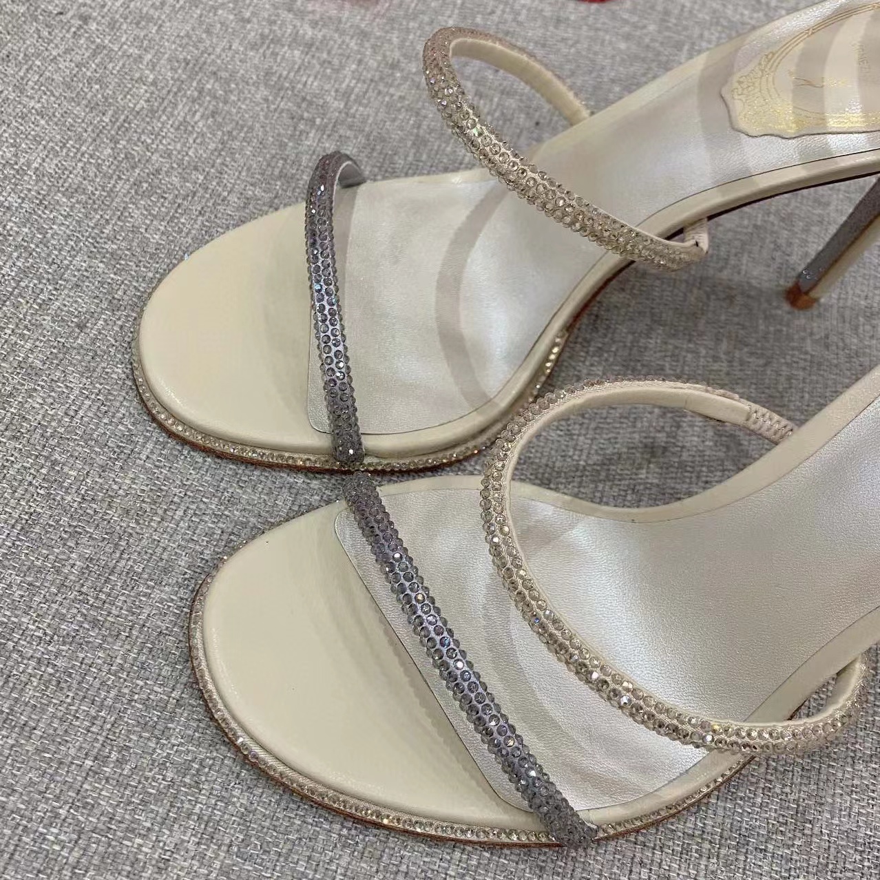 stiletto Strass Rhinestone Snake sandals Rene Caovilla Cleo 95mm Evening shoes women's high heels Ankle Wraparound luxury designer factory TA8A, 15#
stiletto Strass Rhinestone Snake sandals Rene Caovilla Cleo 95mm Evening shoes women's high heels Ankle Wraparound luxury designer factory TA8A, 15#