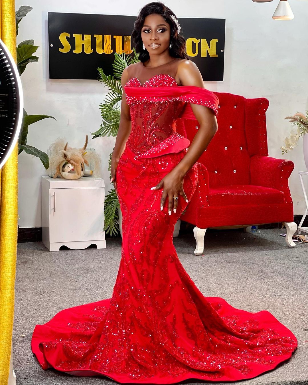 2022 Plus Size Arabic Aso Ebi Red Luxurious Mermaid Prom Dresses Beaded Sheer Neck Evening Formal Party Second Reception Birthday Engagement Gowns Dre