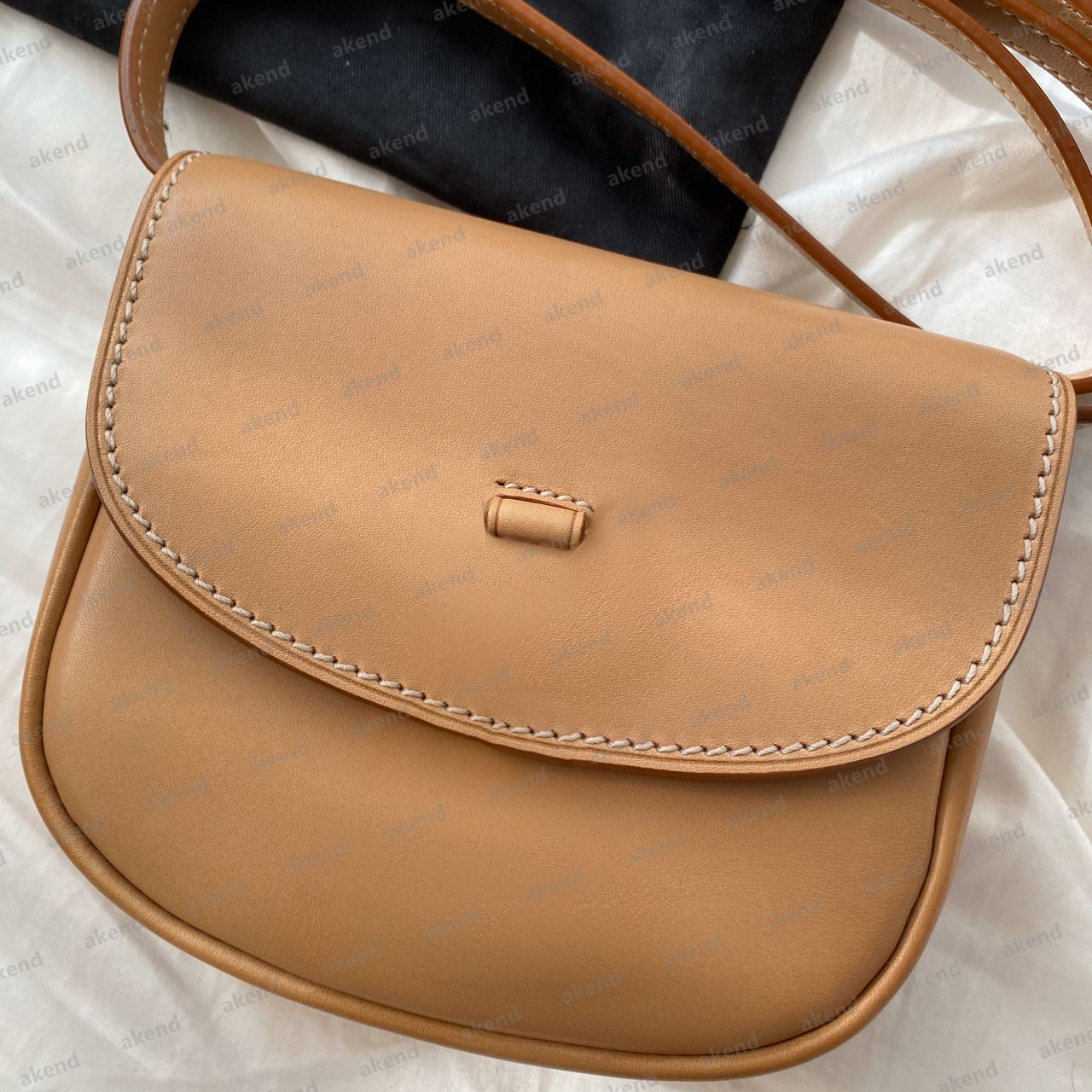Top quality Luxurys Designers Genuine KAIA Shoulder Crossbody Bag Wallets messenger cards coins womens men leather purse card holder handbags Holders Purses, Black
Top quality Luxurys Designers Genuine KAIA Shoulder Crossbody Bag Wallets messenger cards coins womens men leather purse card holder handbags Holders Purses, Black