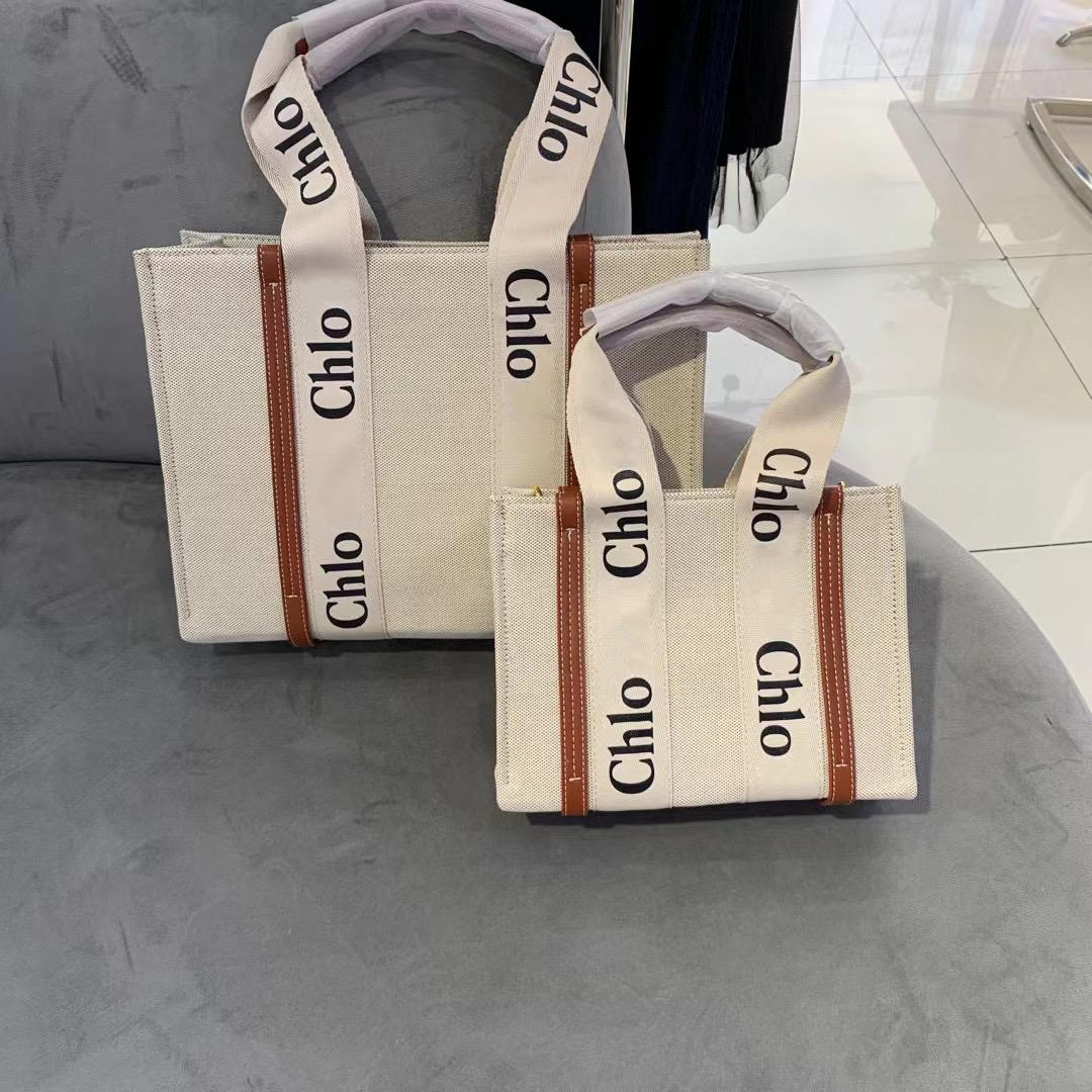 5A quality Women handbags WOODY Tote shopping bag handbag high NYLON hobo fashion linen Large Beach bags luxury designer travel Crossbody women's designer, Dust bag
5A quality Women handbags WOODY Tote shopping bag handbag high NYLON hobo fashion linen Large Beach bags luxury designer travel Crossbody women's designer, Dust bag
