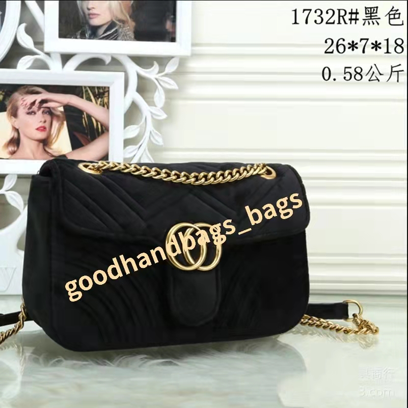 High Quality Fashion Women Shoulder Bags Classic Gold Chain Double G Velvet Heart Style Bag Handbag Tote Bags Messenger Handbags #5188, Red
High Quality Fashion Women Shoulder Bags Classic Gold Chain Double G Velvet Heart Style Bag Handbag Tote Bags Messenger Handbags #5188, Red