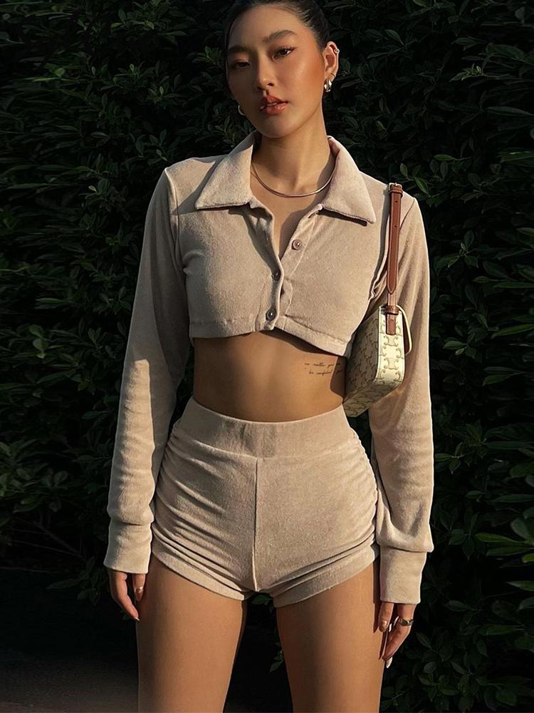 Women' Tracksuits Sylcue Loose Casual Comfortable Supple Solid Color High Street Slim Cropped Top Elastic Waist Shorts Women Two-Piece Suit, Green
Women' Tracksuits Sylcue Loose Casual Comfortable Supple Solid Color High Street Slim Cropped Top Elastic Waist Shorts Women Two-Piece Suit, Green