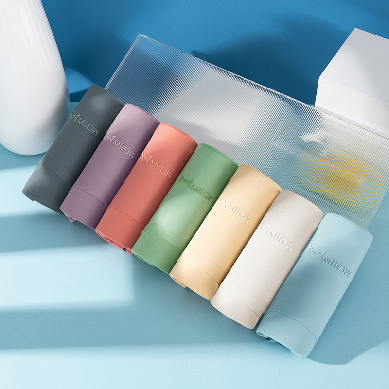 MiiOW 4Pcs Ice Silk Women's Sexy Panties Underwear Breathable Girls Lingerie Briefs Soft Shorts Underpants Ladies Female Pantys 220511