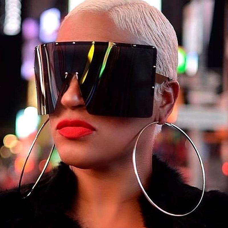 Sunglasses 2022 Oversize Ladies Luxury Rimless Blue Yellow Gradient Sun Glasses Summer Fashion Brand Designer Shades
Sunglasses 2022 Oversize Ladies Luxury Rimless Blue Yellow Gradient Sun Glasses Summer Fashion Brand Designer Shades