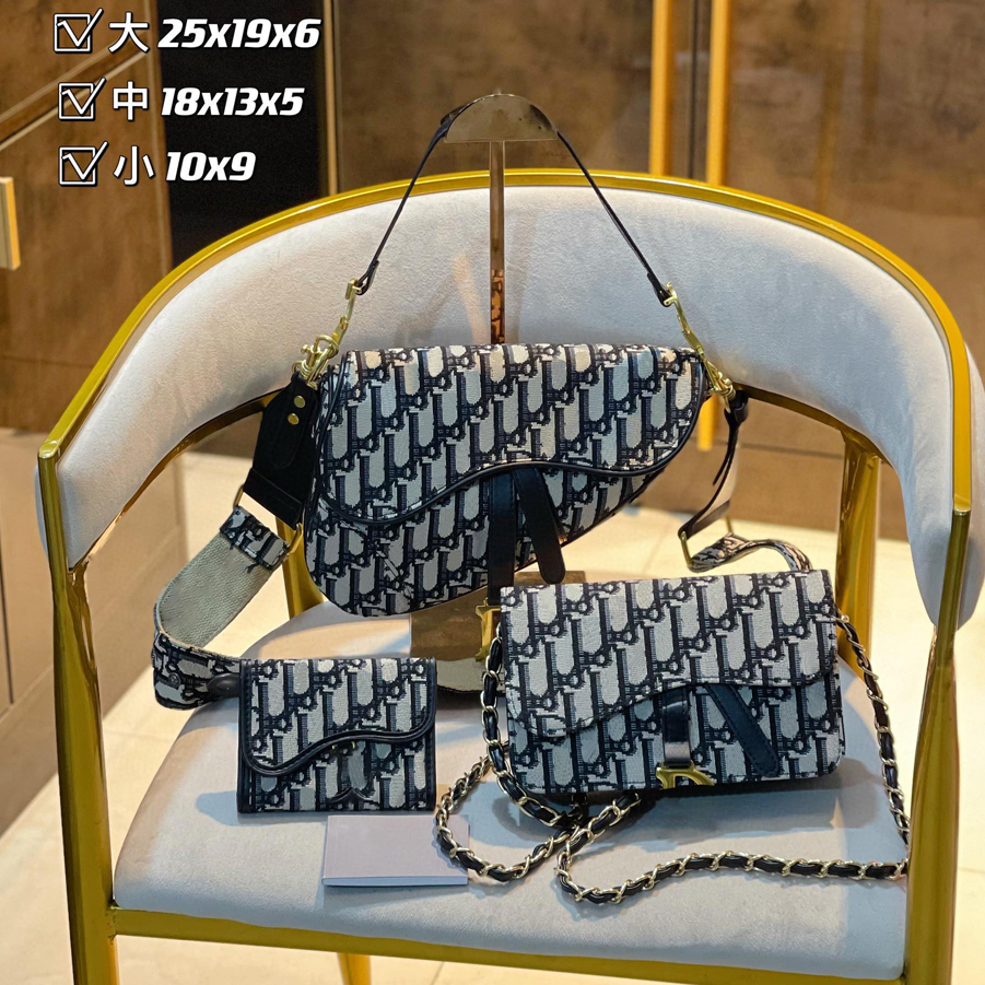 SELL WELL Fashion designer woman Shoulder Bags Three-piece Totes Handbag Genuine Leather Classic pattern Design Super Large Capacity High Quality Gifts fen 007, Dustbag
SELL WELL Fashion designer woman Shoulder Bags Three-piece Totes Handbag Genuine Leather Classic pattern Design Super Large Capacity High Quality Gifts fen 007, Dustbag