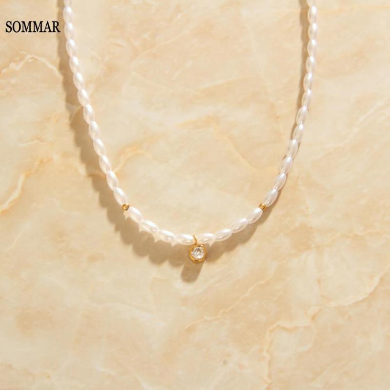 Pendant Necklaces Fashion Design Gold Plated & Pendants For Female Pearl Golden Beads Bead Necklace Charming Jewelry AccessoriesPendant
Pendant Necklaces Fashion Design Gold Plated & Pendants For Female Pearl Golden Beads Bead Necklace Charming Jewelry AccessoriesPendant