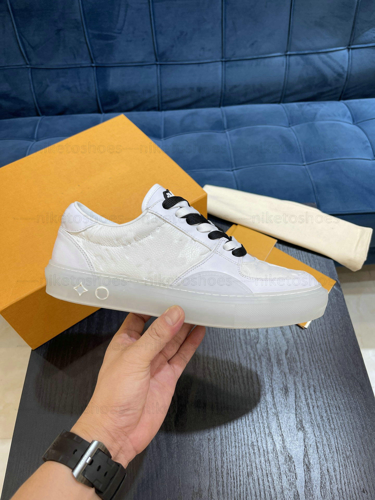 Mens Denim Ollie Casual Shoes Fashion Damiers Letter Lattice Rubber Sole Shoes Low Flowers Chunky Sneakers Designer Trainer, 01
Mens Denim Ollie Casual Shoes Fashion Damiers Letter Lattice Rubber Sole Shoes Low Flowers Chunky Sneakers Designer Trainer, 01