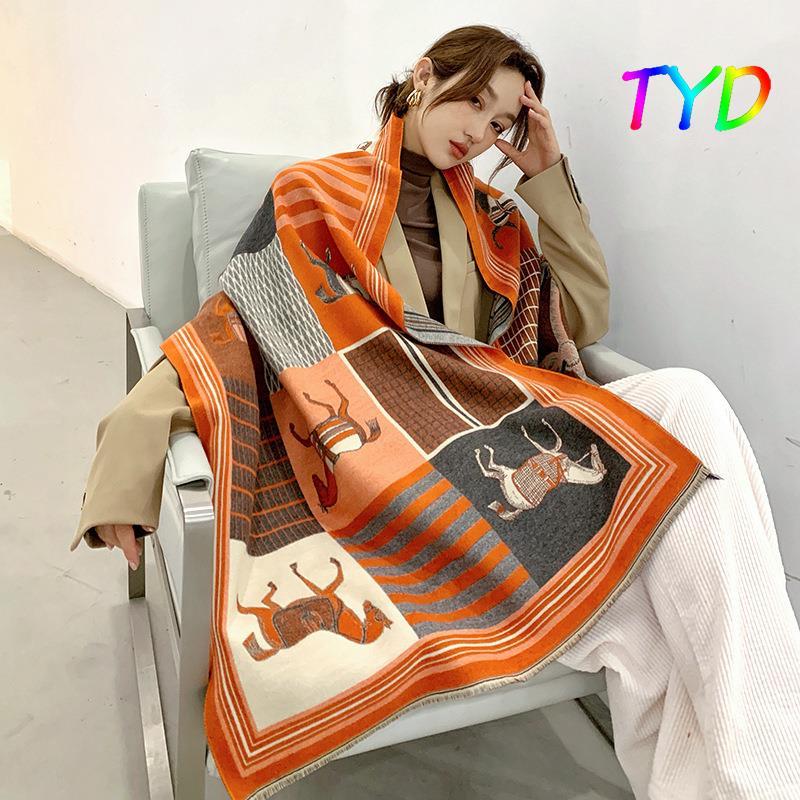 Bandanas Fashion Luxury Winter Cashmere Scarf Women Design Warm Pashmina Blanket Horse Scarves Female Shawl Wraps Thick Foulard Bufanda
Bandanas Fashion Luxury Winter Cashmere Scarf Women Design Warm Pashmina Blanket Horse Scarves Female Shawl Wraps Thick Foulard Bufanda