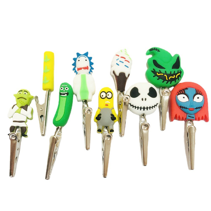 Silicone Tobacco Stick Roach Clip Cigarette Smoking Clips Cartoon Shape ATM Credit Card Blunt Holder Hand Rack Cones Nail Grippers
Silicone Tobacco Stick Roach Clip Cigarette Smoking Clips Cartoon Shape ATM Credit Card Blunt Holder Hand Rack Cones Nail Grippers