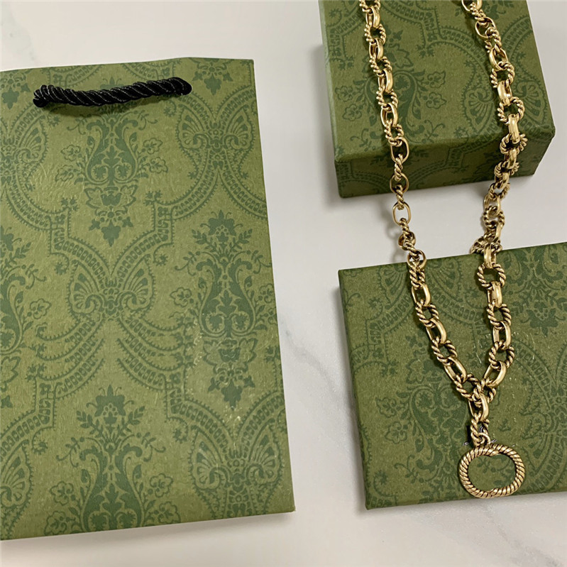 Vintage Double Letter Chain Necklaces Interlocking Letters Pendant Necklace Designer Everyday Versatile Pendants Jewelry
Vintage Double Letter Chain Necklaces Interlocking Letters Pendant Necklace Designer Everyday Versatile Pendants Jewelry