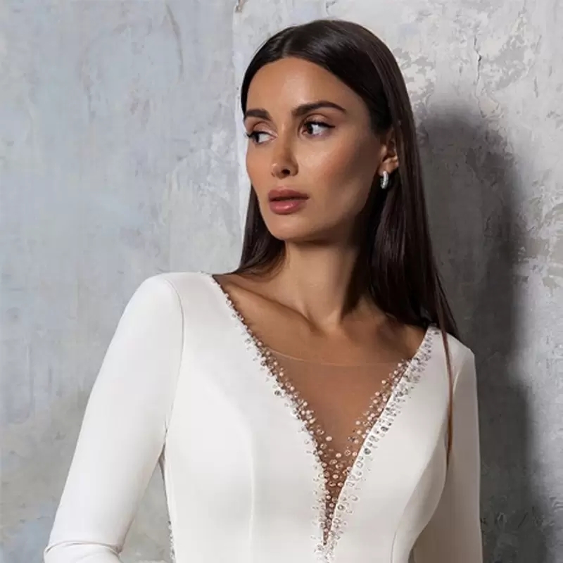 2022 Mermaid Wedding Dresses Soft Satin Elegant V-Neck Beading Open Back Sweep Train Bridal Gowns Dubai Vestidos De Novia