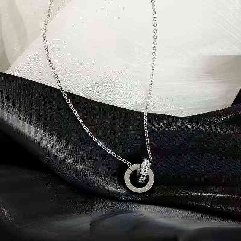 CWGM designer Compare with the original CClavicle chain Roman fashion light luxury jewelry titanium steel female rose gold double ring diamond new ins Necklace
CWGM designer Compare with the original CClavicle chain Roman fashion light luxury jewelry titanium steel female rose gold double ring diamond new ins Necklace