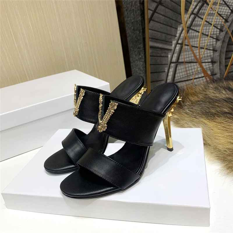 Designer Luxury Medusa Chain Virtus Flats Mules Women's Sandles Flip Flop With Box Dust Bag, Don't pay it
Designer Luxury Medusa Chain Virtus Flats Mules Women's Sandles Flip Flop With Box Dust Bag, Don't pay it