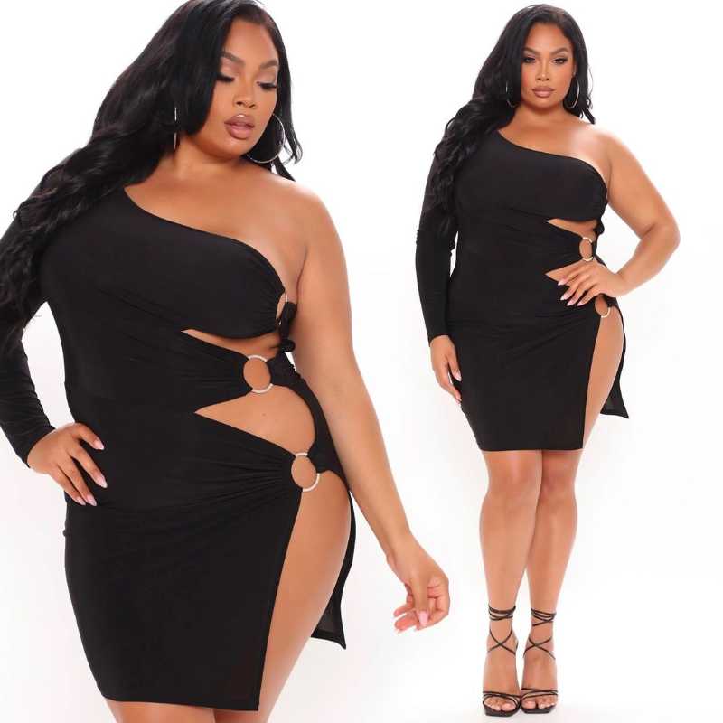 

Plus Size Dresses 2022 Summer Style Europe, America And Africa Women's Dress 1XL-5XL Increase Party Leaky Shoulder Steel Ring, Black