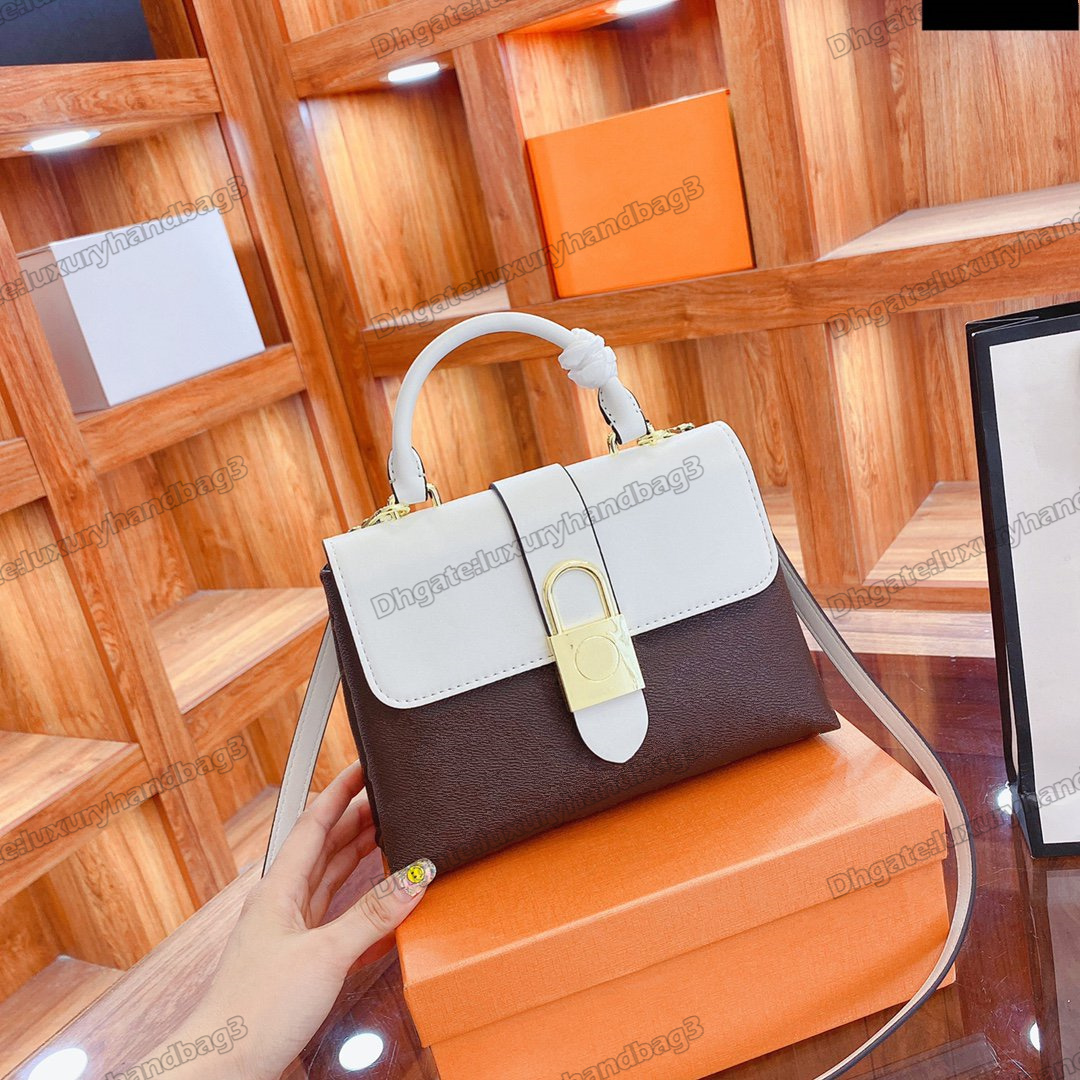 Fashion Tote Bag Designer Women Luxurious Handbags Locky BB Classic Letters Lock Purse Crossbody bags M44654
Fashion Tote Bag Designer Women Luxurious Handbags Locky BB Classic Letters Lock Purse Crossbody bags M44654