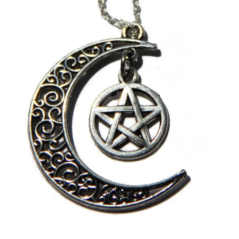 Chains Crescent Moon And Pentagram Necklace, Witchcraft Jewelry, Half Gothic Necklace
Chains Crescent Moon And Pentagram Necklace, Witchcraft Jewelry, Half Gothic Necklace