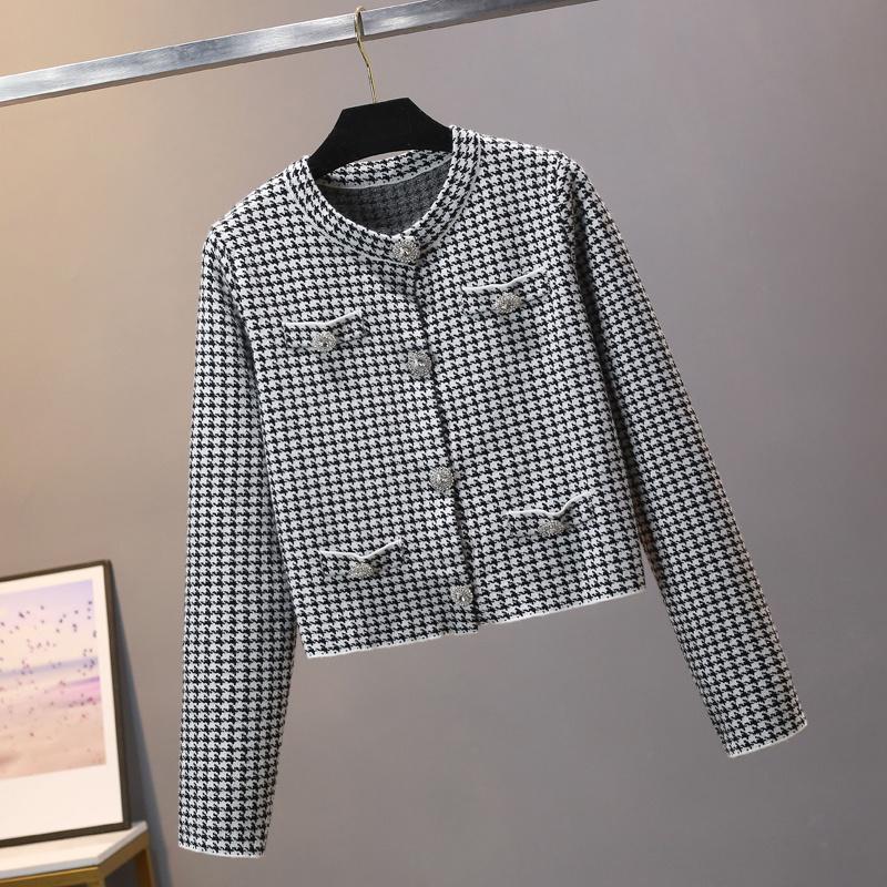 Women's Knits & Tees Vintage Houndstooth Knitted Cardigan Coat Women Single Breasted Long Sleeve Sweater Crop Top Femme 2022 Fall Puff, White
Women's Knits & Tees Vintage Houndstooth Knitted Cardigan Coat Women Single Breasted Long Sleeve Sweater Crop Top Femme 2022 Fall Puff, White