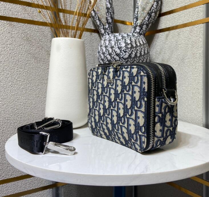 Brand designer women shoulder bag handbag purse clutch high quality fashion luxury girls ladies, 21cm
Brand designer women shoulder bag handbag purse clutch high quality fashion luxury girls ladies, 21cm