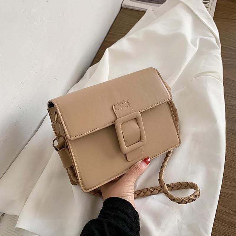 Evening Bags Women Shoulder Bag Handbag Arrival Locking Twist Braid Simple And Versatile Single Crossbody Retro Small Square BagEvening, White
Evening Bags Women Shoulder Bag Handbag Arrival Locking Twist Braid Simple And Versatile Single Crossbody Retro Small Square BagEvening, White