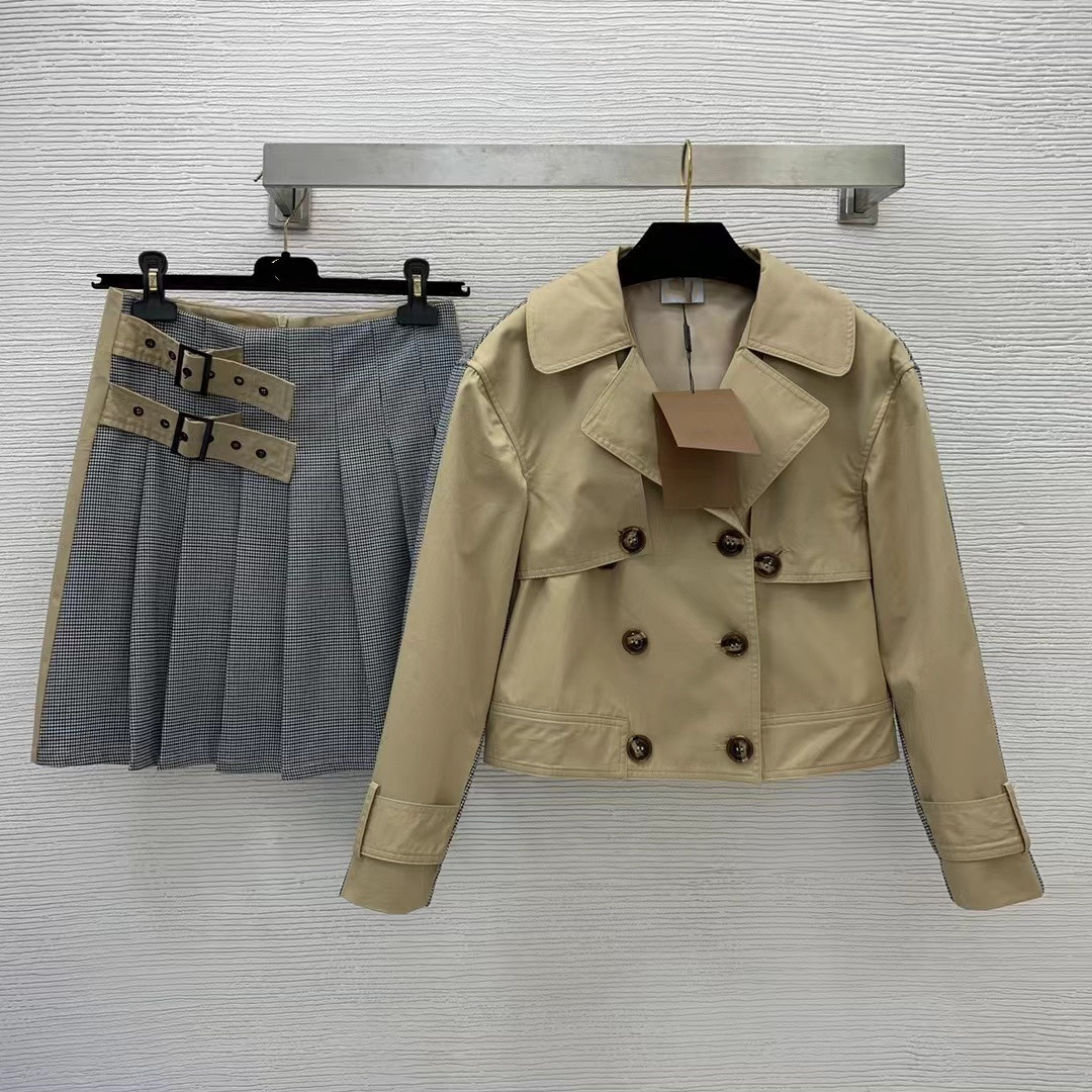 Two Piece Dress 2022 Autumn Winter Lapel Neck Long Sleeve Coat And Women's Fashion Skirts 2 Pieces Sets 0817-04, Champagne
Two Piece Dress 2022 Autumn Winter Lapel Neck Long Sleeve Coat And Women's Fashion Skirts 2 Pieces Sets 0817-04, Champagne