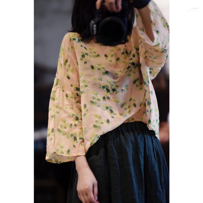 Women's Blouses & Shirts Ramie Women Batwing Printed Linen Summer Thin Shirt Floral Artist Tops O Neck Vintage Blusas Mujer Ladies CasualWom, Pattern-3
Women's Blouses & Shirts Ramie Women Batwing Printed Linen Summer Thin Shirt Floral Artist Tops O Neck Vintage Blusas Mujer Ladies CasualWom, Pattern-3