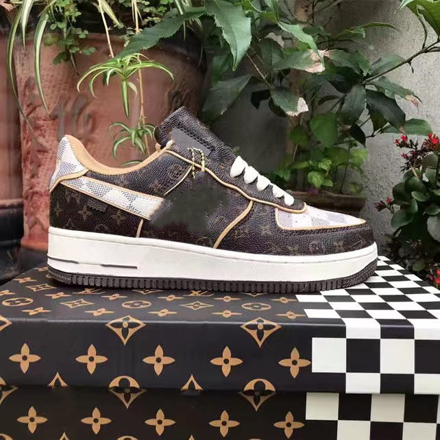 Italy Trainer Sneaker for men Designer shoes Brand L Run Away Sneakers Casual Runner Shoe UNC Photon Grey Fog Syracuse Michigan strange Kentucky mens trainers rr8
Italy Trainer Sneaker for men Designer shoes Brand L Run Away Sneakers Casual Runner Shoe UNC Photon Grey Fog Syracuse Michigan strange Kentucky mens trainers rr8