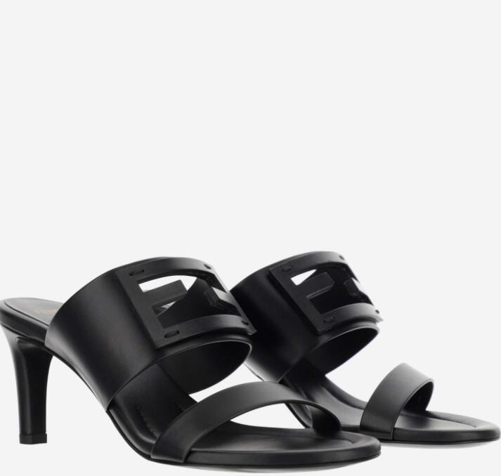 Woman Summer sandals slipper heel F-Baguette Baguette Slides Sandal genuine Leather luxury designer shoes
Woman Summer sandals slipper heel F-Baguette Baguette Slides Sandal genuine Leather luxury designer shoes