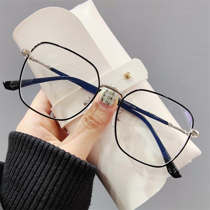 Sunglasses Retro Women's Square Sun Women Sunglass Fashion Glasses 2022 Outdoor Eyewear Korean Travel OculosSunglasses
Sunglasses Retro Women's Square Sun Women Sunglass Fashion Glasses 2022 Outdoor Eyewear Korean Travel OculosSunglasses