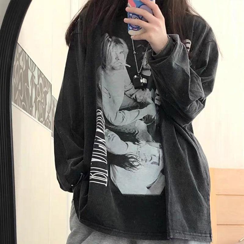 Women' T-Shirt High Quality Pure Cotton Retro Portrait Print Street Style O-neck Long Sleeve Oversized Men And Women Couple Hoodie
Women' T-Shirt High Quality Pure Cotton Retro Portrait Print Street Style O-neck Long Sleeve Oversized Men And Women Couple Hoodie