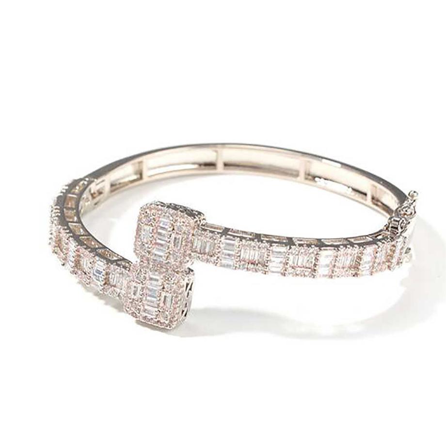 14K Gold Plated Diamond Baguette Bangle Bracelets Opening Size Cubic Zirconia Hiphop Jewelry for Men Women Gifts2312
14K Gold Plated Diamond Baguette Bangle Bracelets Opening Size Cubic Zirconia Hiphop Jewelry for Men Women Gifts2312
